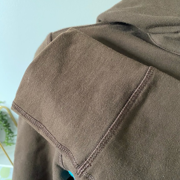 Brown Lululemon Hoodie with Teal chevron - Picture 5 of 10
